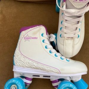 Roller Derby High Top Skates Ladies Size 7